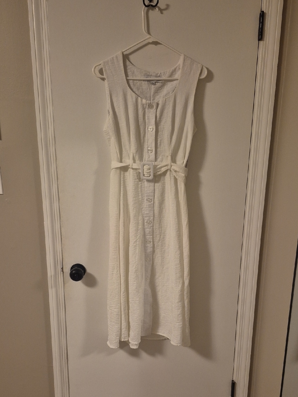 Emma & Michele White Sleeveless Button-Front Belted Midi Dress